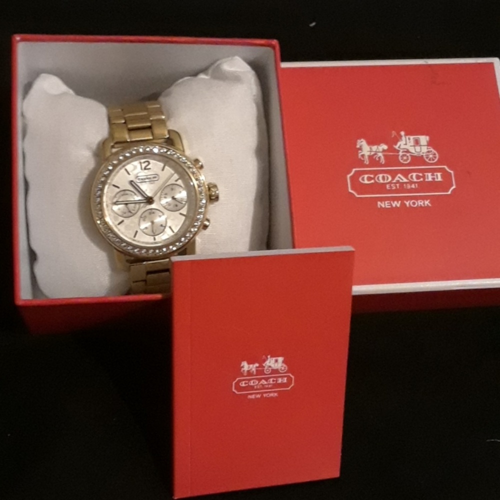 Coach Watch - Picture 2 of 3